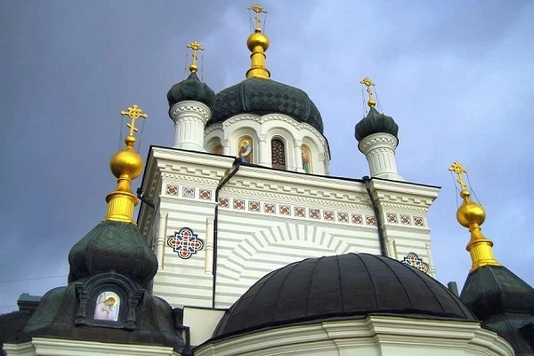 Какие международные и церковные праздники отмечаются 20 февраля 2025 года