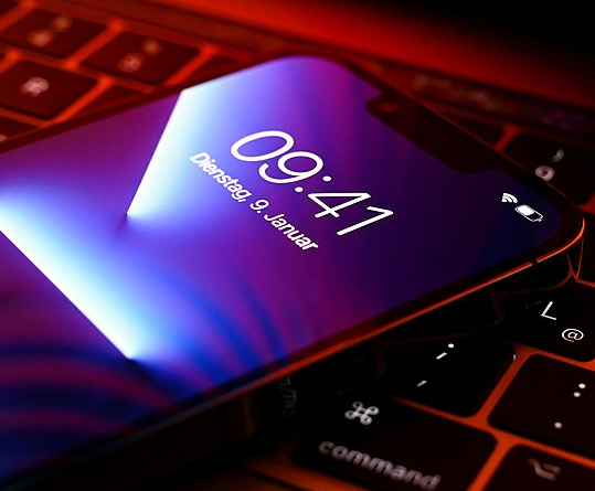 iPhone 13 оказался худшим среди конкурентов по качеству приема мобильного интернета