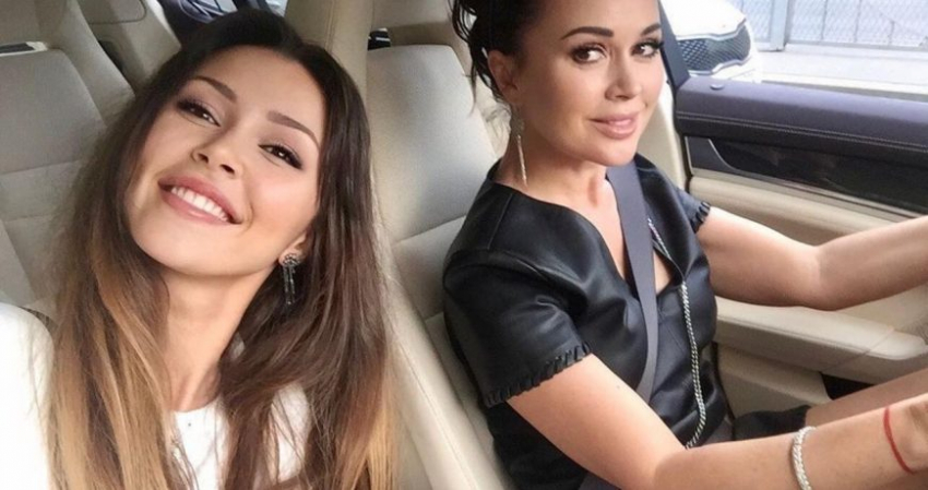 Правда ли, что Анастасия Заворотнюк находится в критическом состоянии