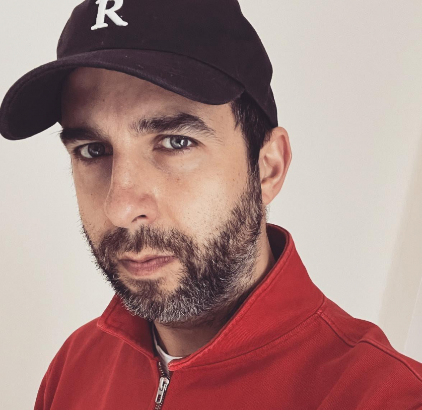 Иван Ургант прервал молчание, чтобы рассказать о детстве и семье