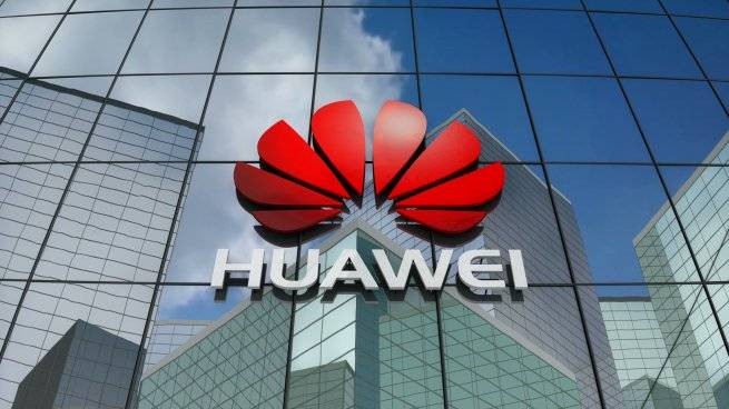 Китайский Huawei уходит из России, — СМИ