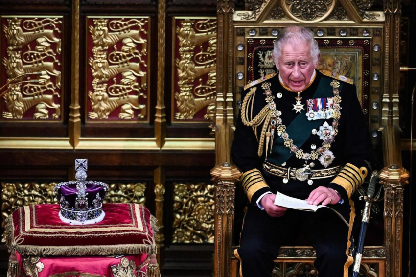 Королевские эксперты выяснили, кто унаследует коллекцию украшений Елизаветы II