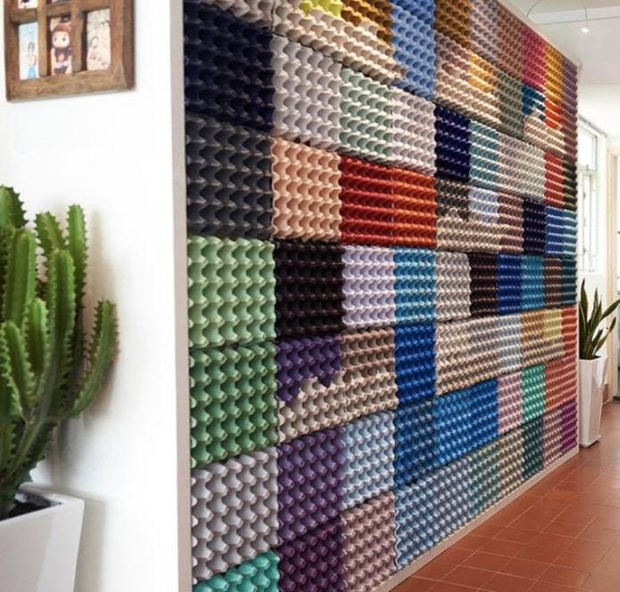 Советы хозяйкам: практичное применение яичных лотков