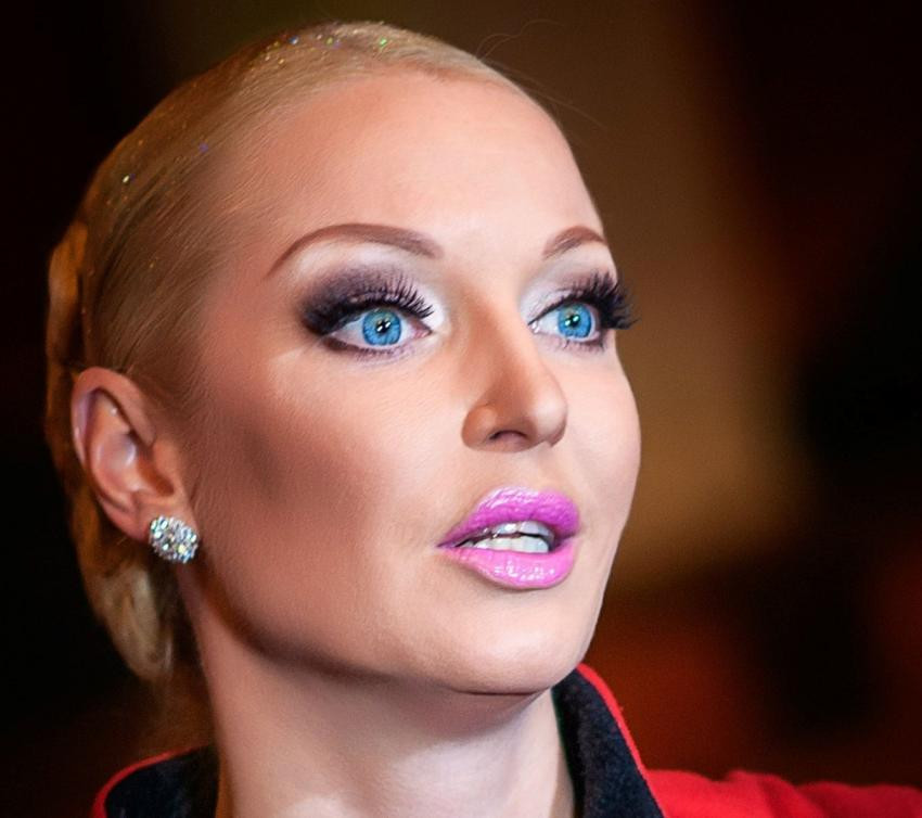 Анастасия Волочкова заступилась за актрису Татьяну Васильеву перед Стасом Садальским