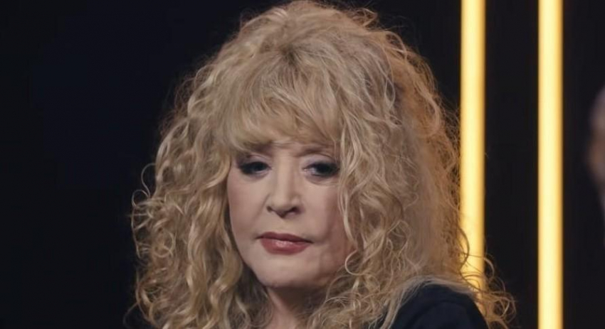 Алла Пугачева всех своих мужей приносила в жертву сцене