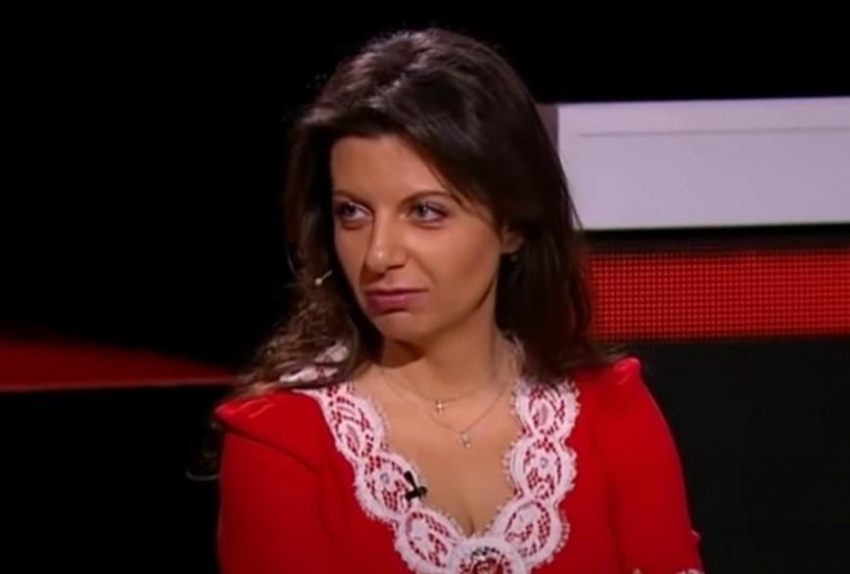 Симоньян назвала «дискредитацией» нападки Киселева на Бузову после поездки на Донбасс