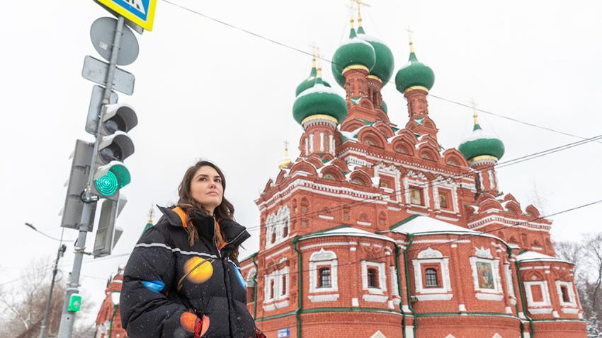 Агата Муцениеце полюбила Москву через отрицание и боль